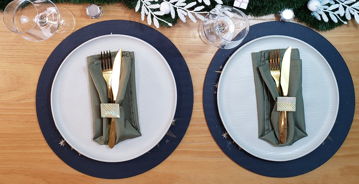 Set of 4 Round Placemats Covers Christmas Happy New Year Cloth 14" Dia | Black