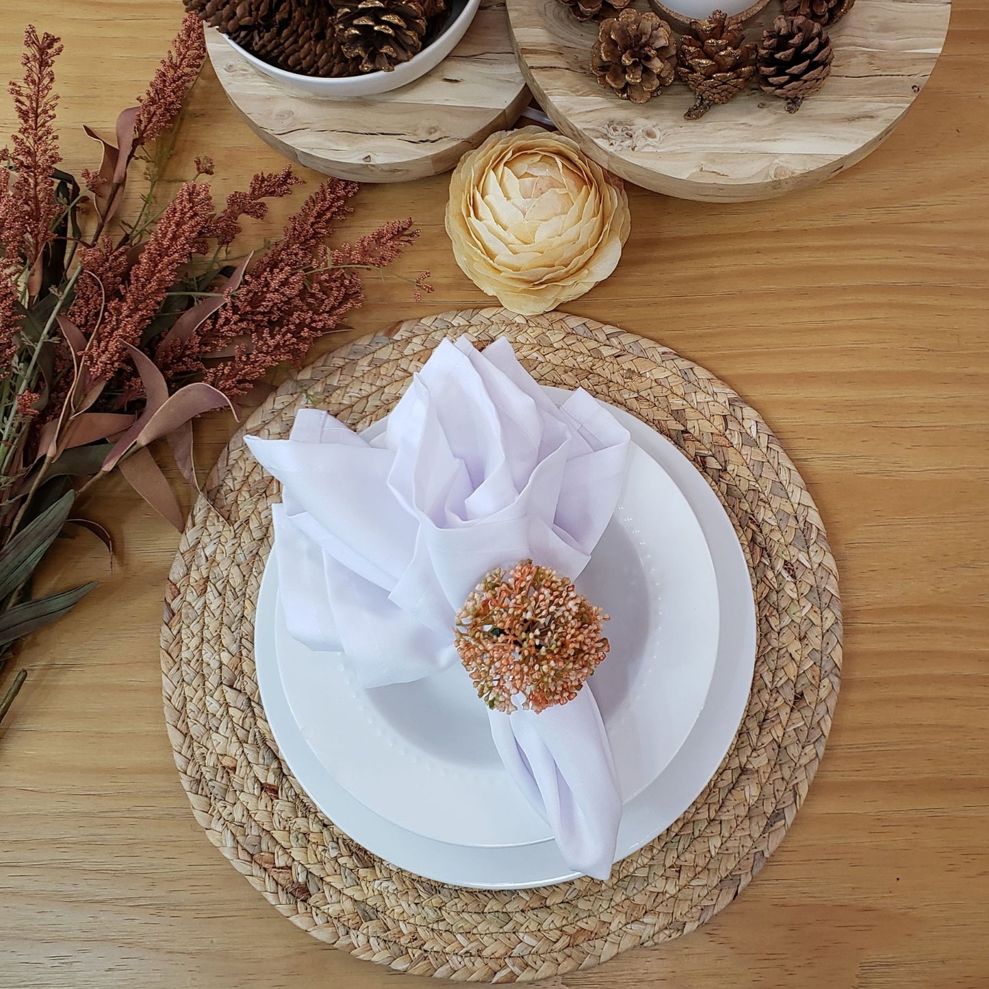 Maison Charlô | Set of 4 Chamomile Napkin Rings, Rustic Napkin Rings