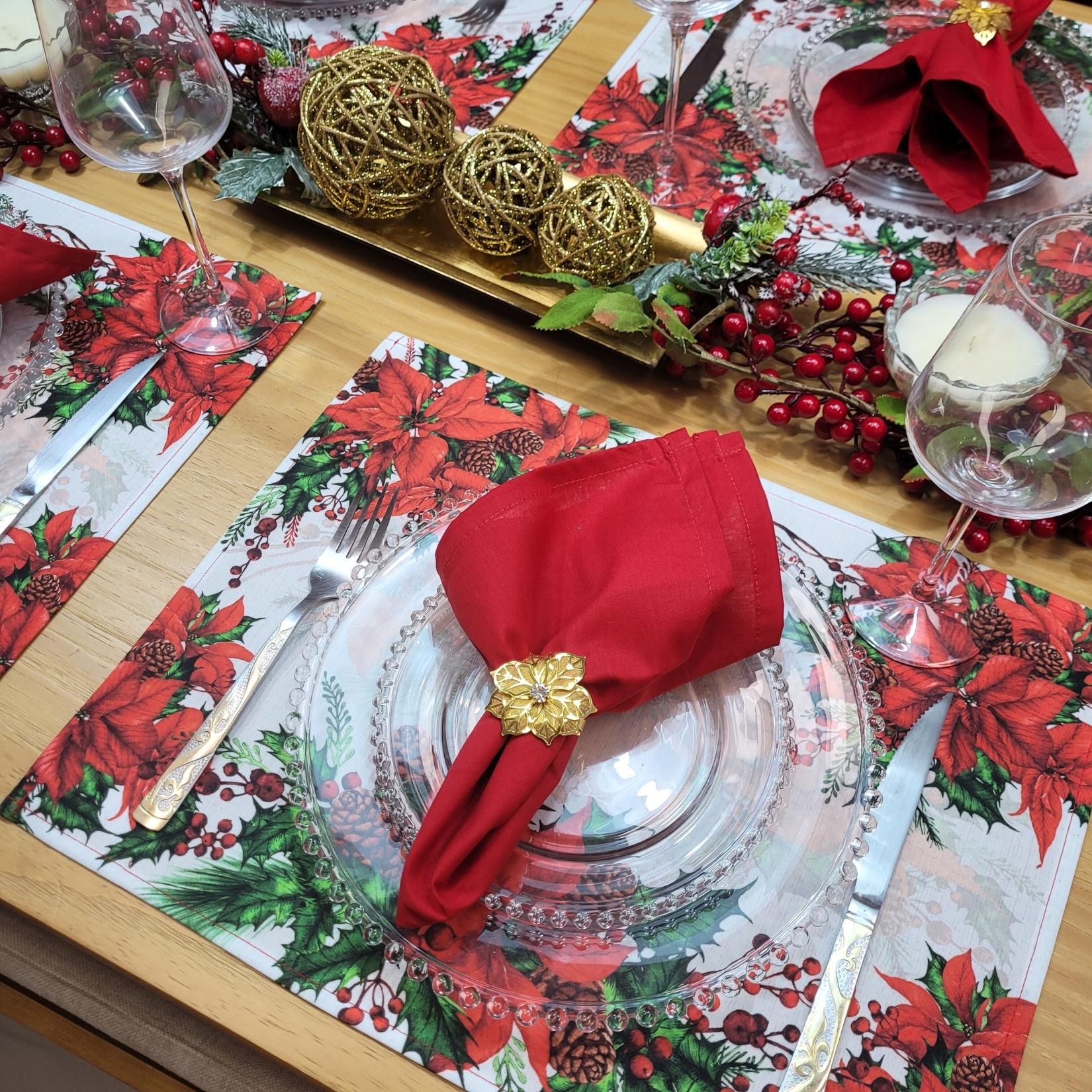 Conjunto de 4 Jogos Americanos de Natal Maravilhosos com Estampa Floral em Tecido Impermeável 43 x 33 cm - Vermelho Escuro