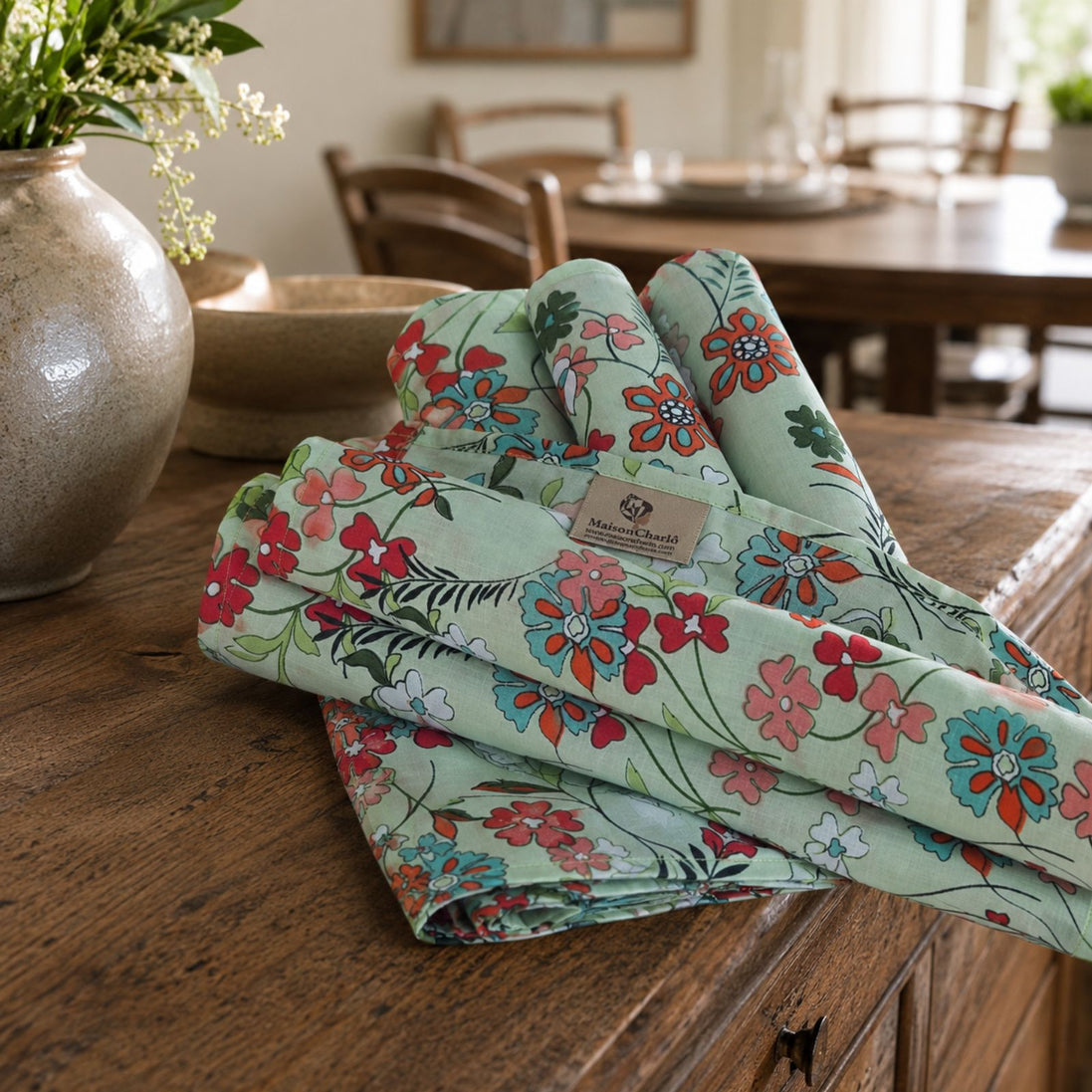 Charlo’s Set of 4 Rectangular Placemats Green Garden Floral 18" x 12"