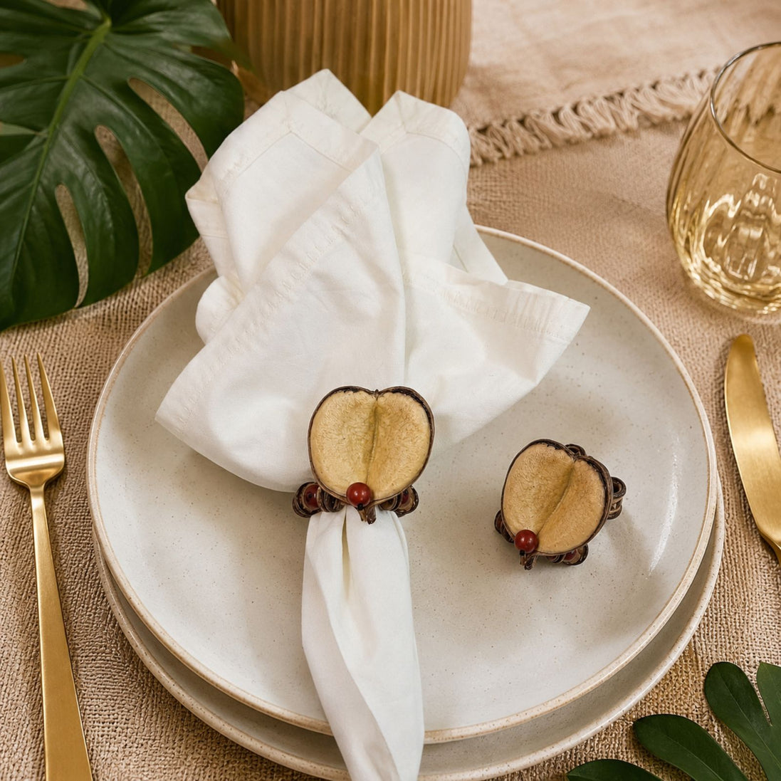 BIOJewelry  Set of 2 Yvoty Amazonian BioJewelry Napkin Rings