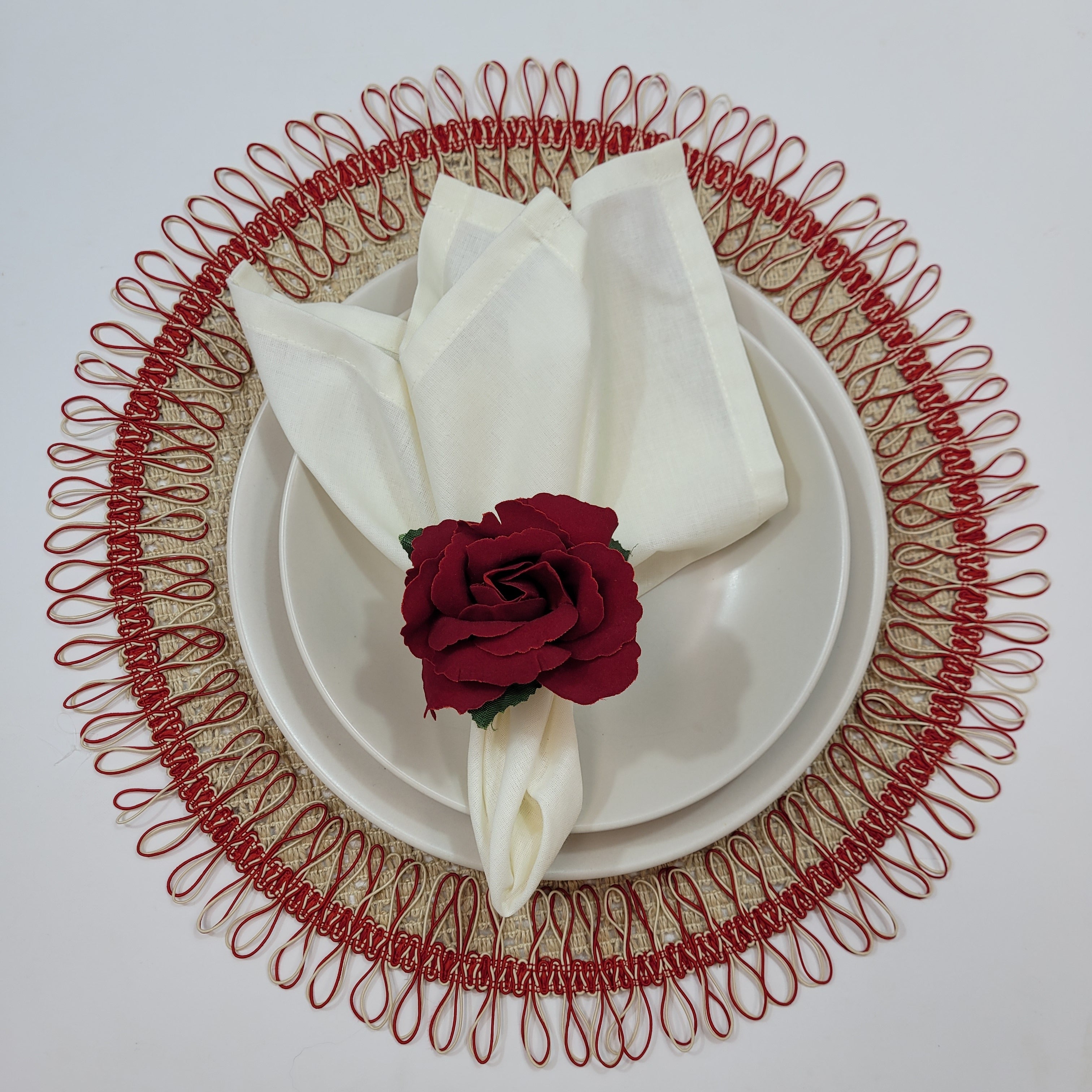 Charlo's Set of 2 Red Sustainable Brazilian Jute Liz Round Placemats Sousplat 16