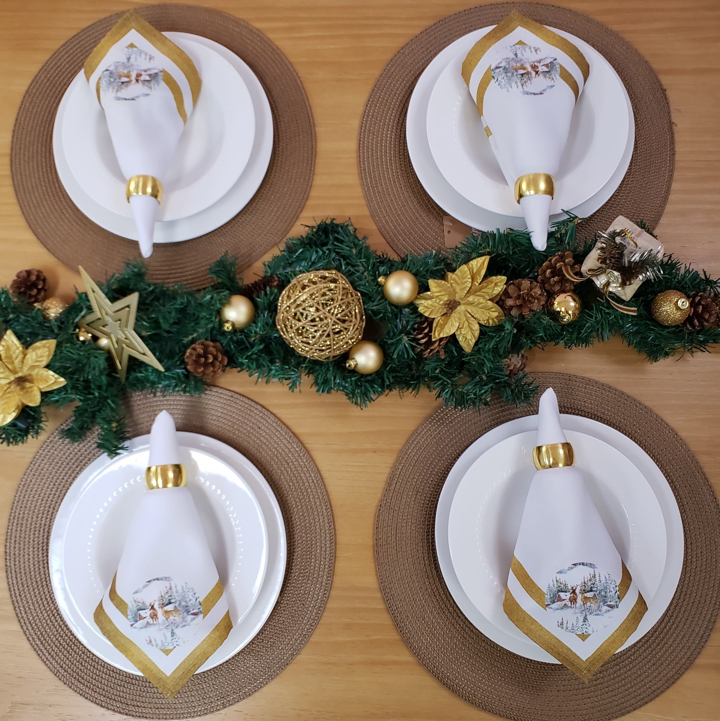 Guardanapos de Pano Charlo Conjunto com 4, Renas de Natal 40x40cm - Dourado