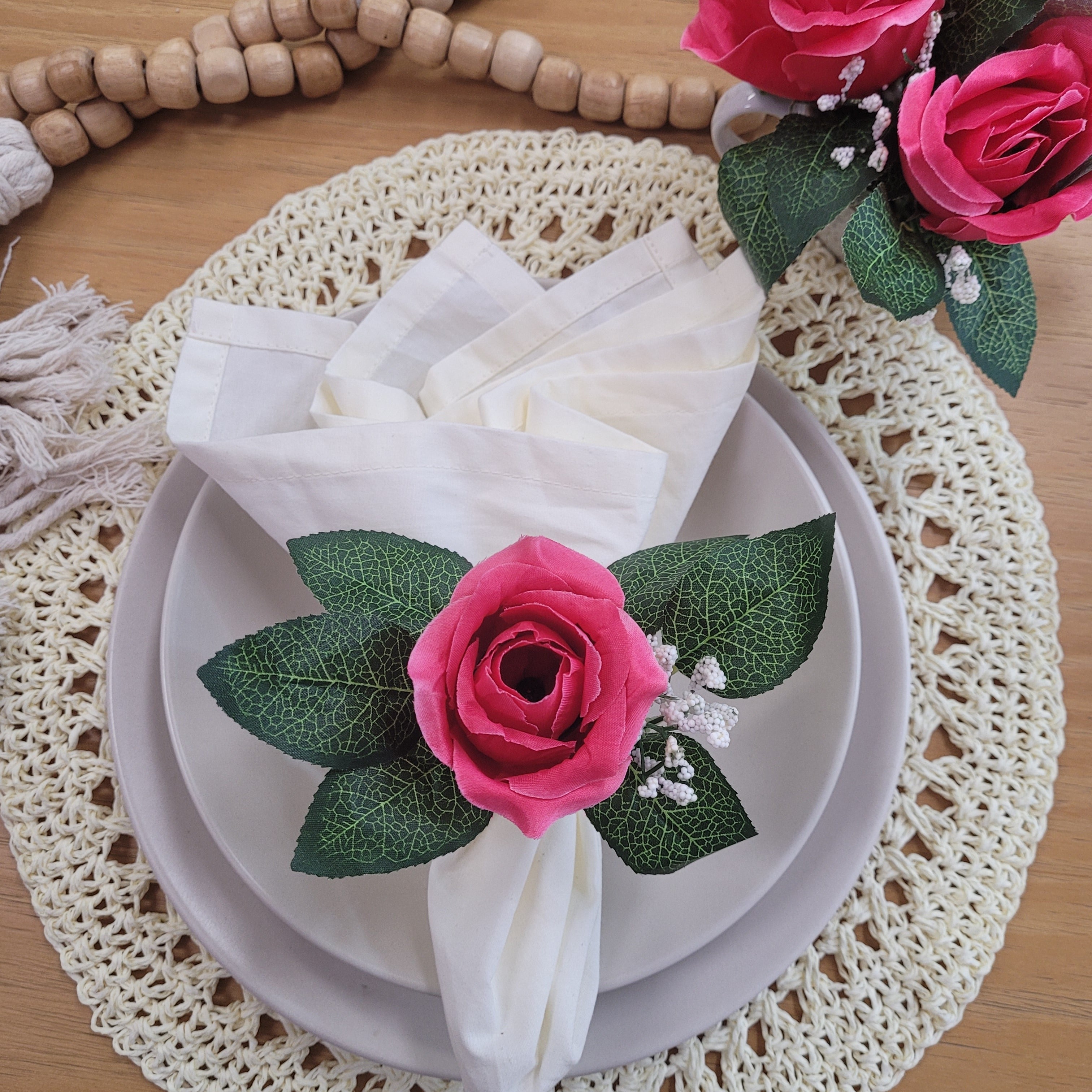 Charlo's Conjunto de 4 Guardanapos de Pano Sólidos 100% Algodão Off White 38 cm x 38 cm Laváveis e Reutilizáveis