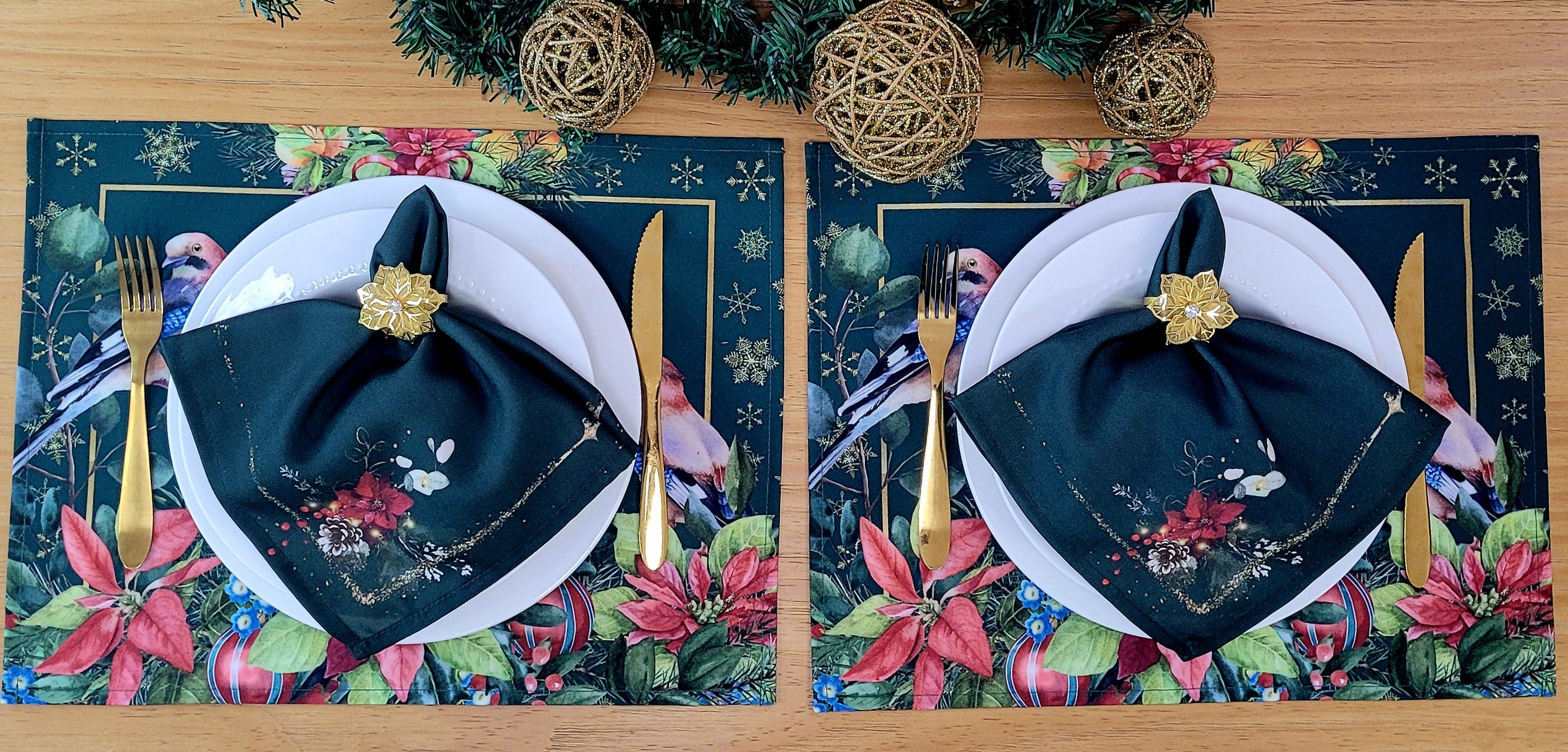 Set of 4 Placemats Christmas Bird Cloth Waterproof 17