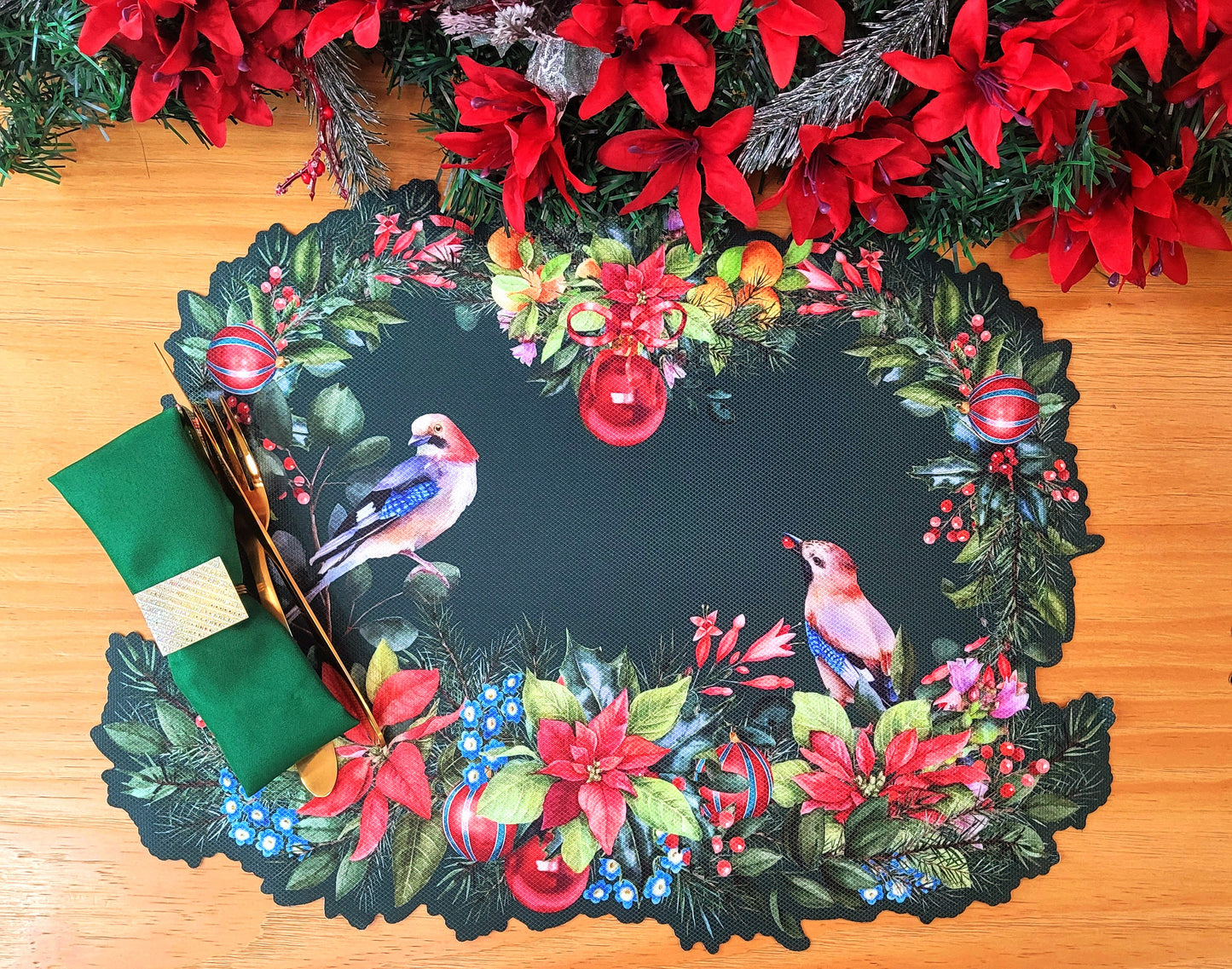 Maison Charlô - Set of 4 Waterproof Placemats Christmas Bird - Green