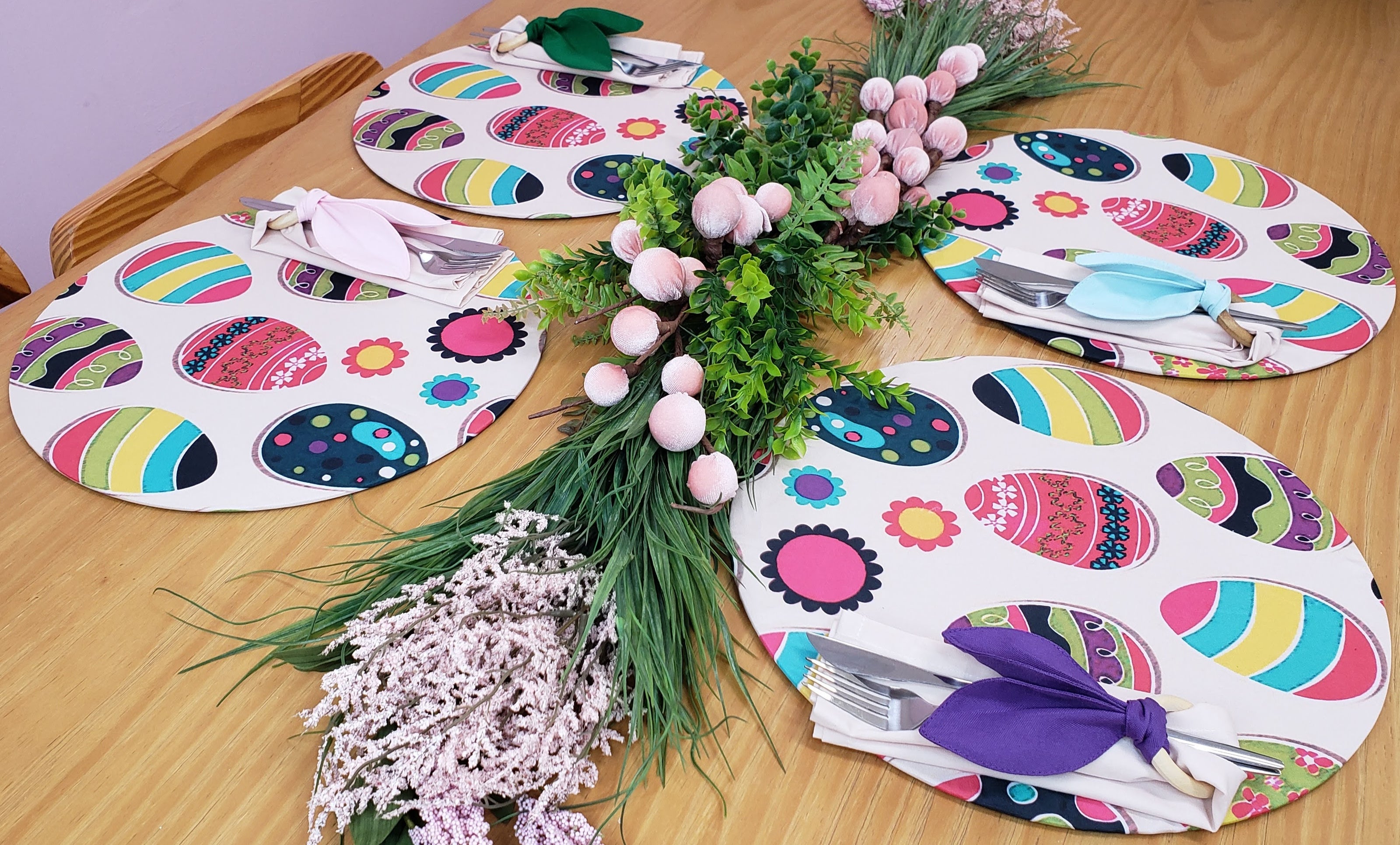 Set of 4 Easter Easter Eggs Covers for Round Placemats 14