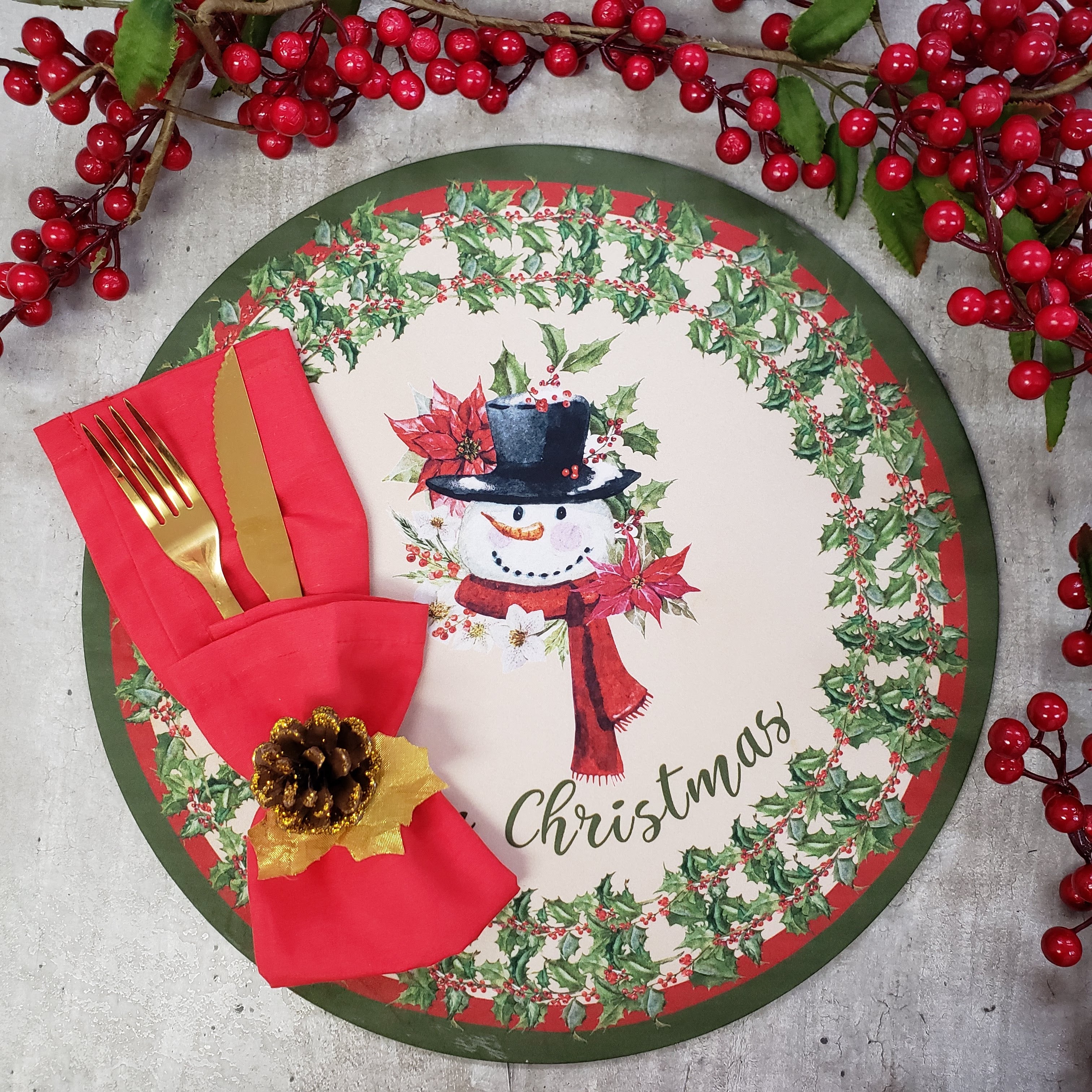 Set of 4 Round Placemats Covers Christmas Snowman Cloth 14