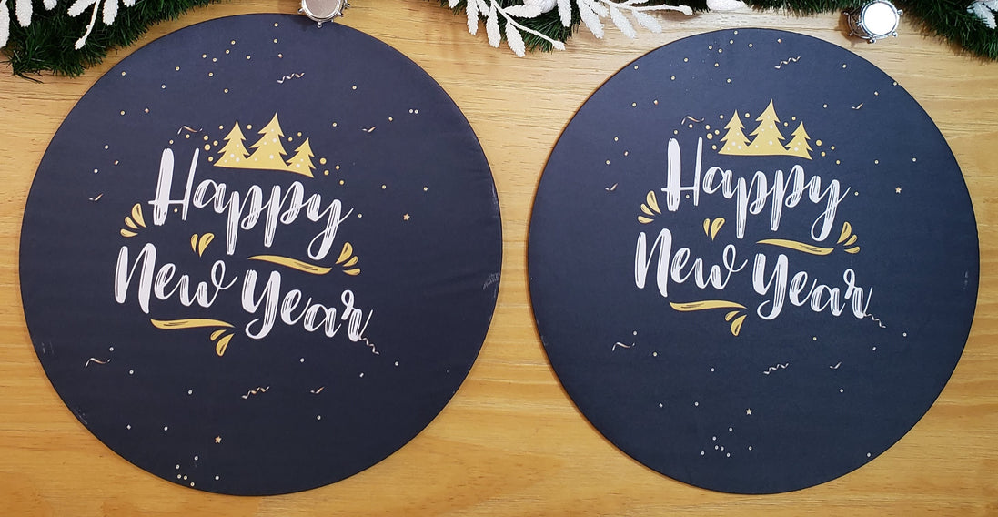 Conjunto de 4 capas de lugar-americano redondas, Natal, Feliz Ano Novo, pano 35,5 cm de diâmetro | Preto