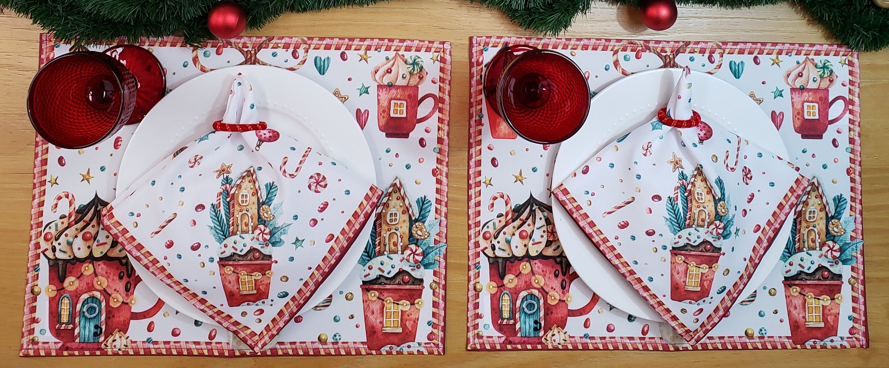 Set of 4 Placemats Christmas Candy Cloth Waterproof 17