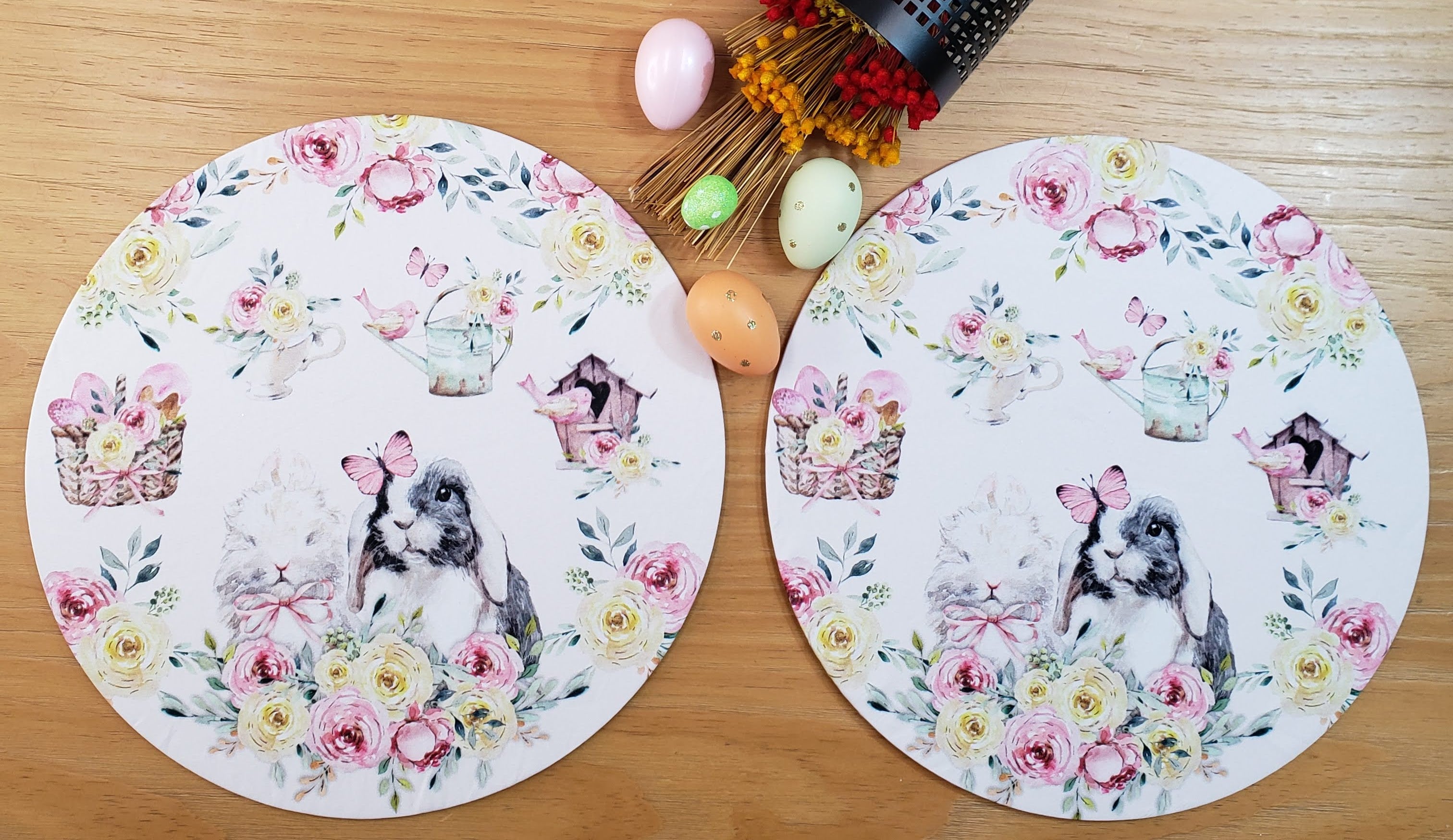 Set of 4 Happy Easter Garden Rose Covers for Round Placemats 14