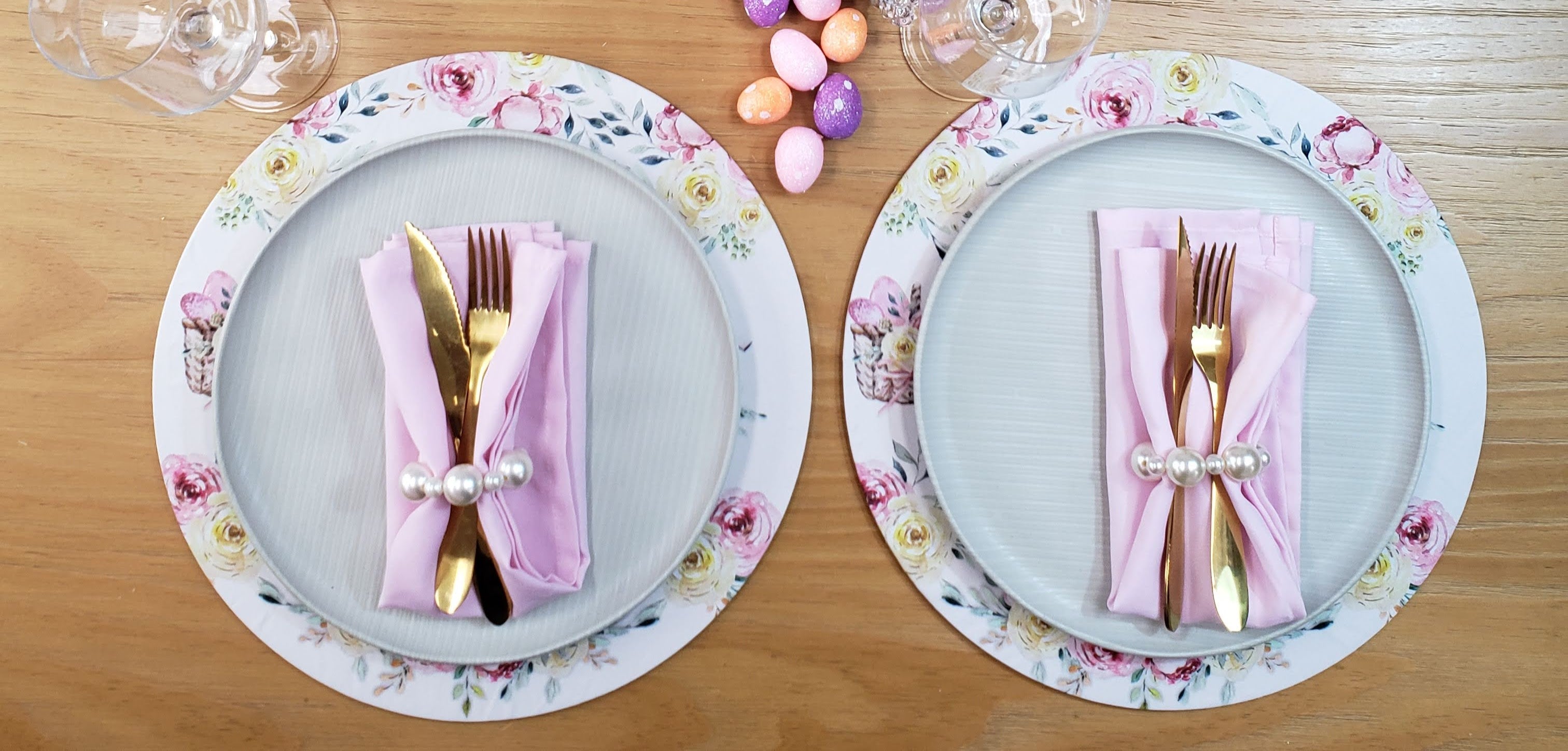 Set of 4 Happy Easter Garden Rose Covers for Round Placemats 14