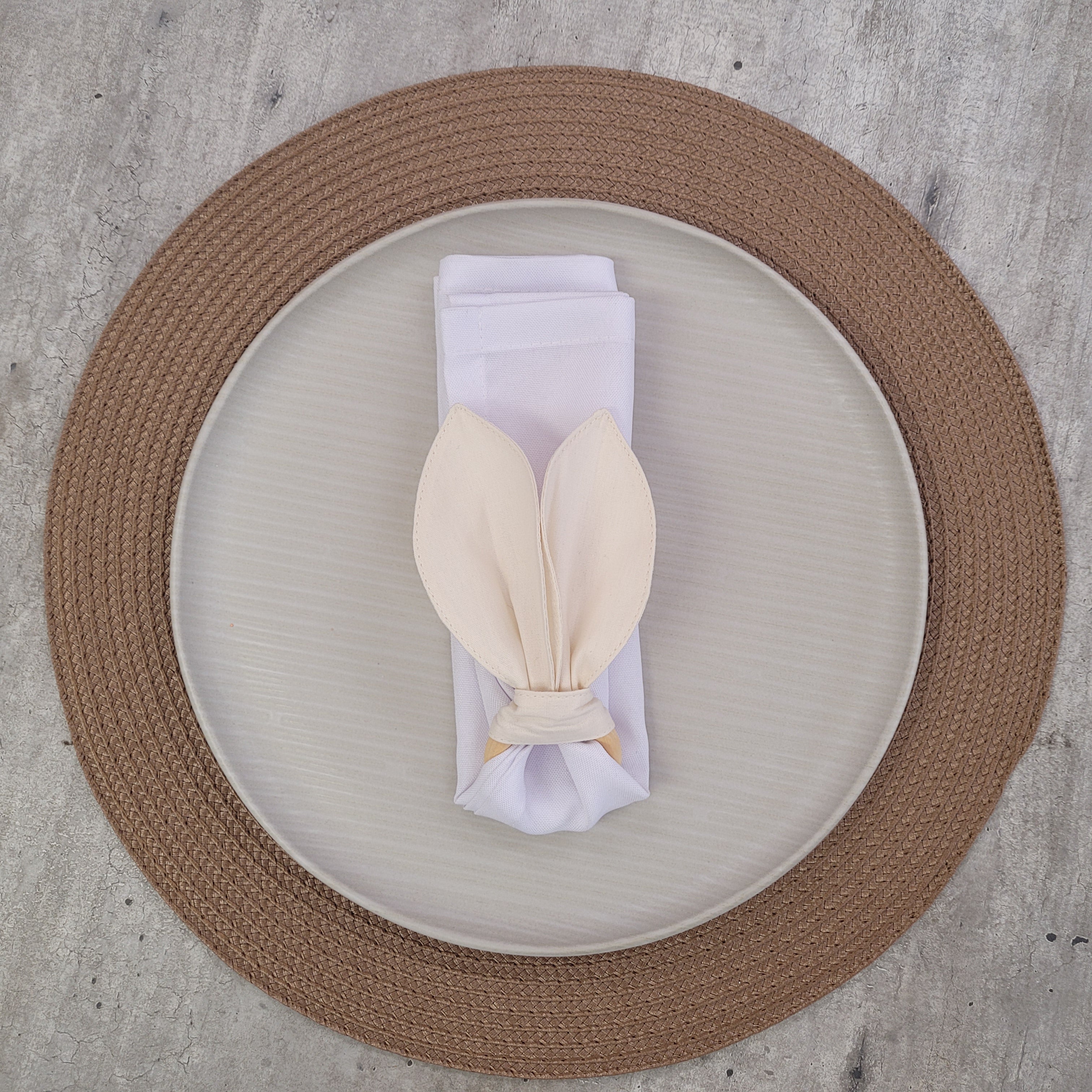 Maison Charlo | Conjunto de 4 Porta-Guardanapos Orelha de Coelho | Decoração de Páscoa para Mesa (Branco Off-white)