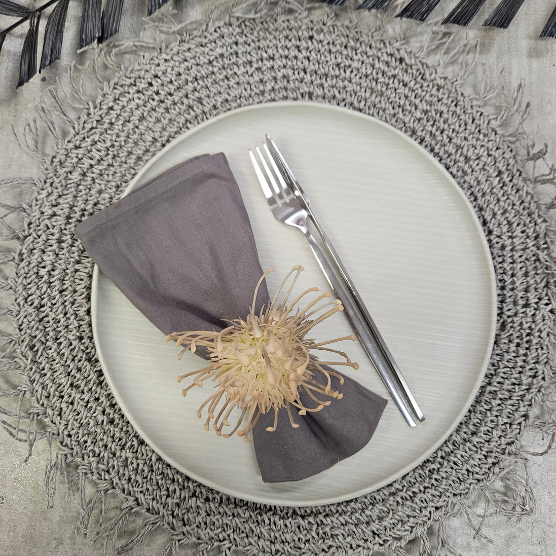 Set of 4 Beige Rustic Savanna Flower Napkin Rings