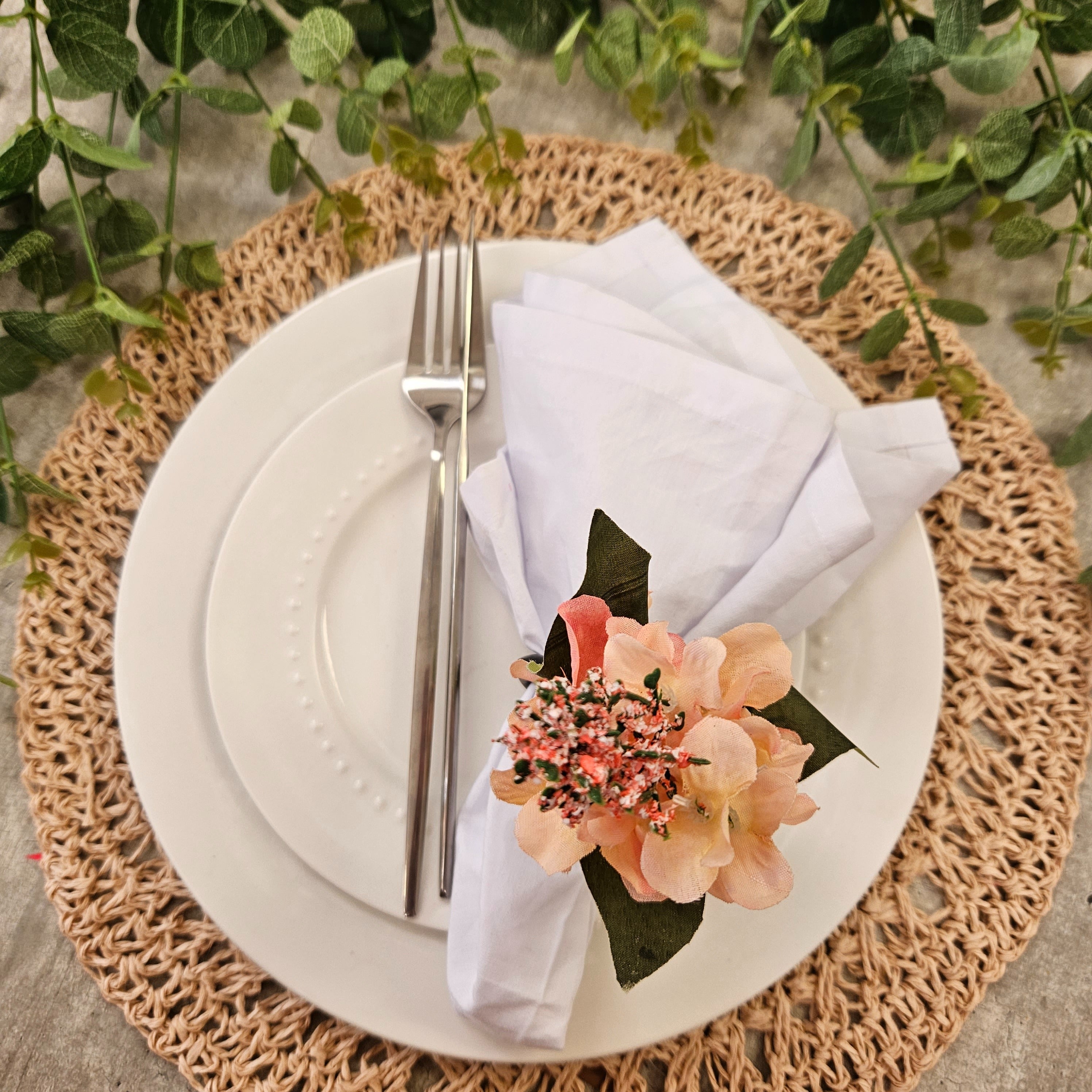 Charlo's Set of 4 Nude Sustainable Rustic Chic Round Placemats 16