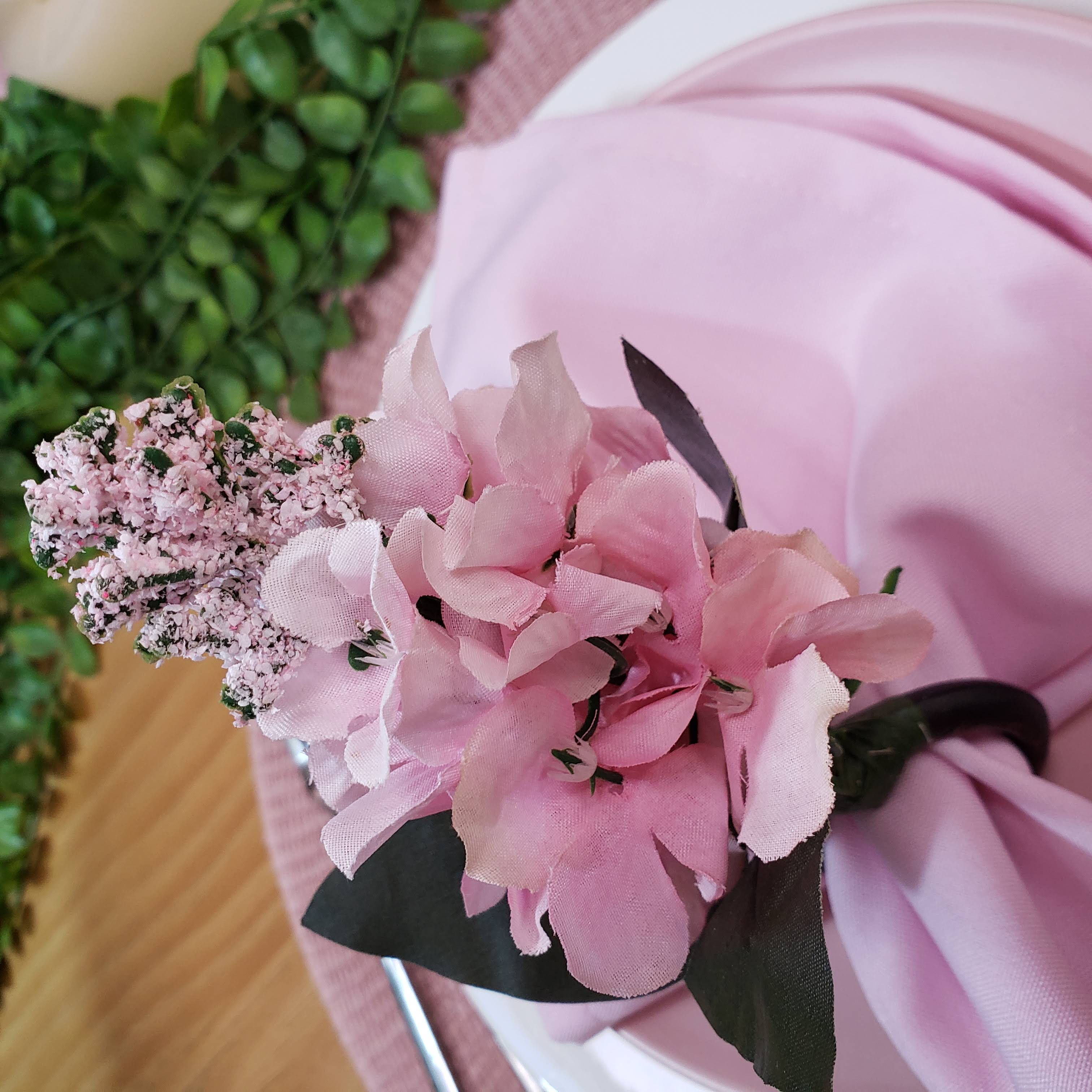 Maison Charlô | Set of 4 Rose - Lion's Mouth Napkin Rings for events, wedding, party, birthday