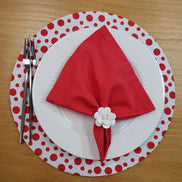 Charlo's Set of 4 Round Placemats Covers 14 Dia inch Fun Dot Polka