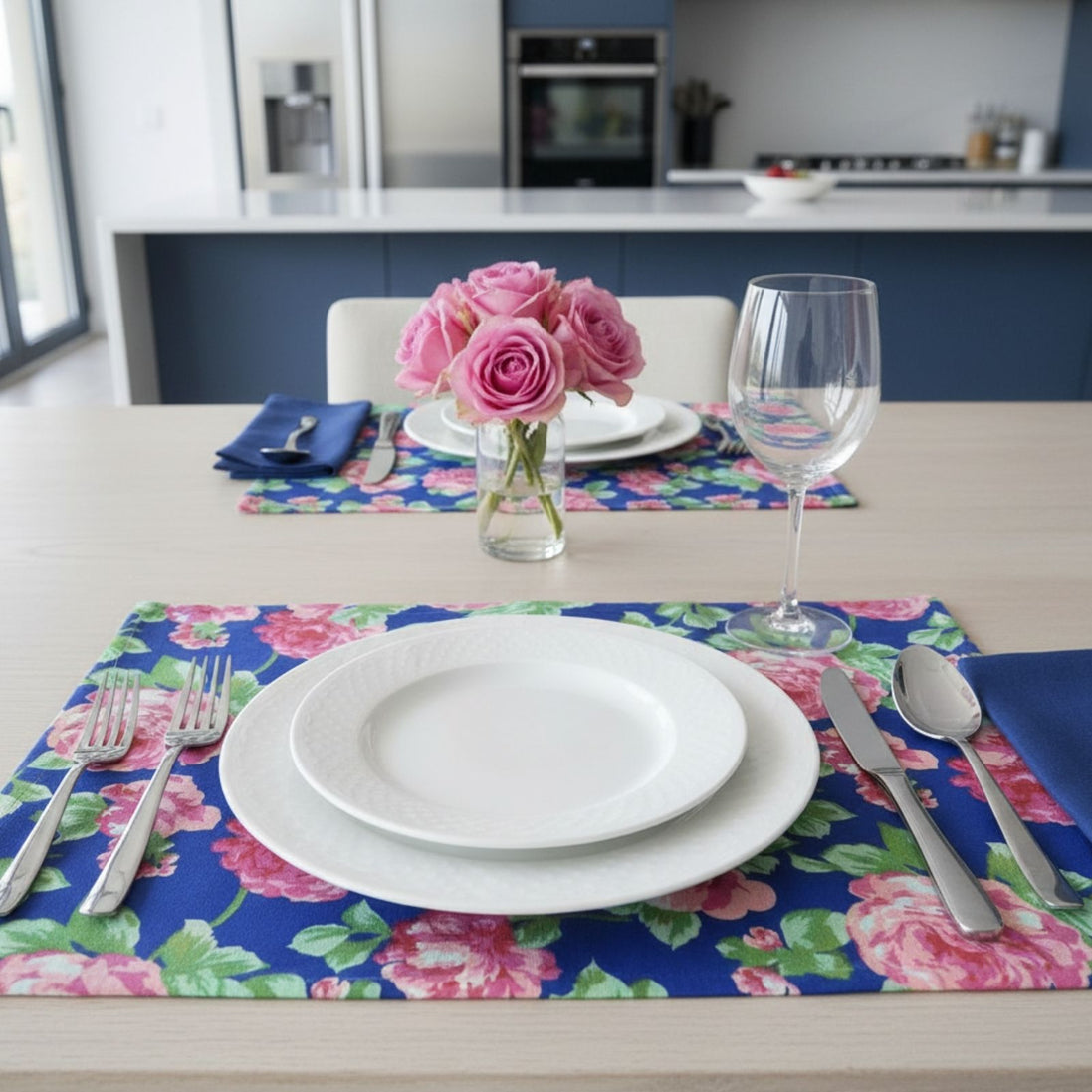 Charlo's Set of 4 Rectangular Placemats Celestial Floral 18" x 12"
