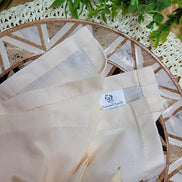 Charlo's Conjunto de 4 Guardanapos de Pano Sólidos 100% Algodão Off White 38 cm x 38 cm Laváveis e Reutilizáveis