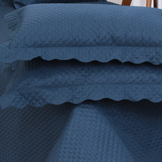 Kit Cobreleito Queen Clássico 3 Peças Rosa Matelado Microfibra 240x250 cm