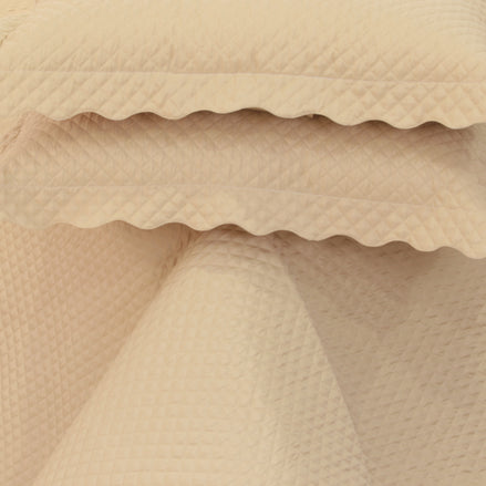 Queen Quilted Bedspread Set 3 Pieces Hazelnut Beige 98.4 x 94.5 in – Soft Microfiber Bedding