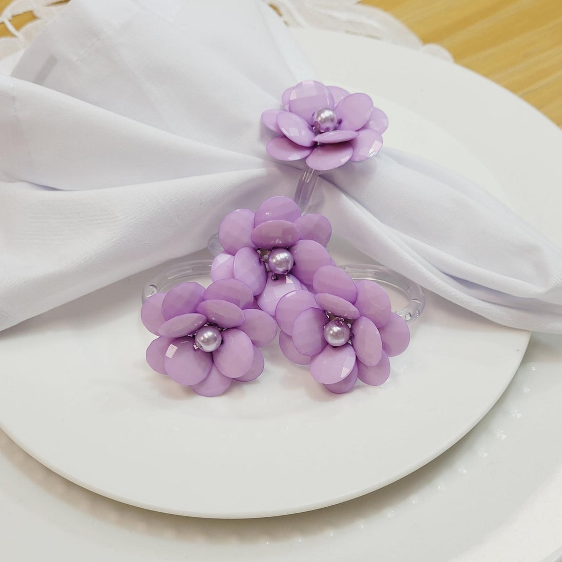 Maison Charlô | Conjunto de 4 Anéis de Guardanapo Delicados com Flores | Casamento, Ação de Graças, Natal, Ano Novo, Casamento, Banquete, Aniversário