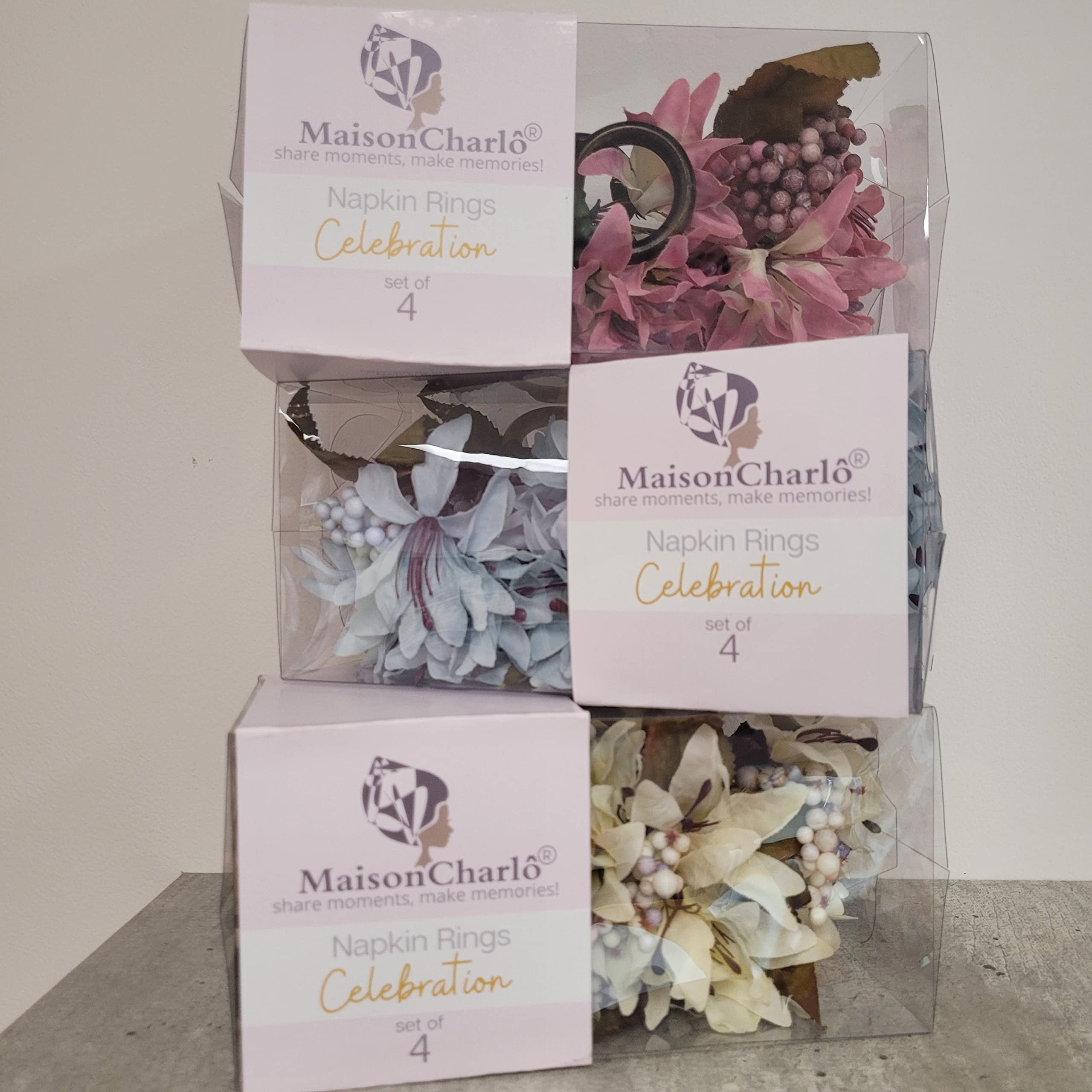 Maison Charlo Conjunto de 4 Anéis de Guardanapo de Flores Lírios Rosa Celebração