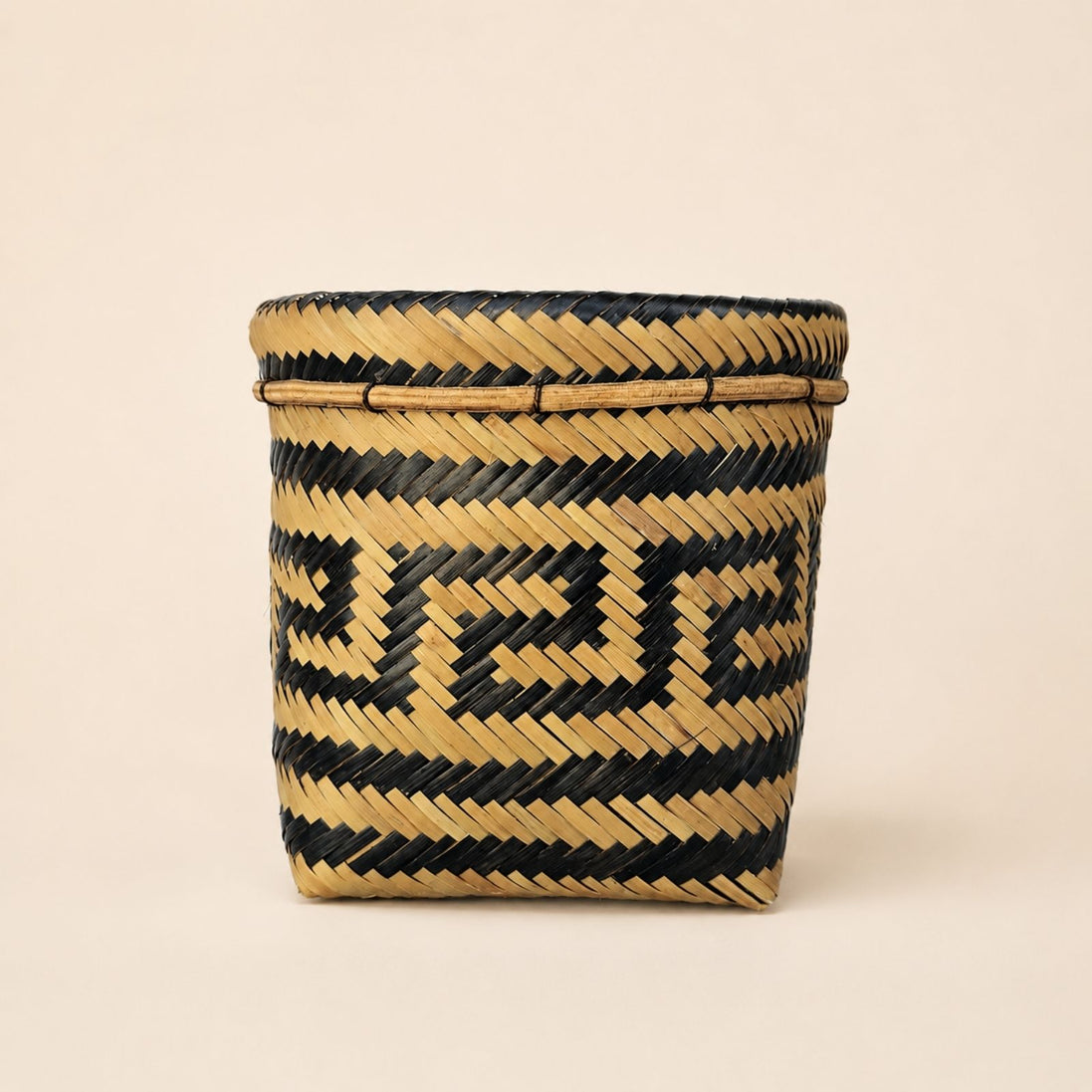 Brazilian Indigenous Art | Urutu Baniwa Basket – 5.12 x 5.12 x 4.72 in