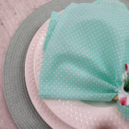 Charlo's Set of 4 Light Green Polka Dot 100% Cotton Cloth Napkins 15