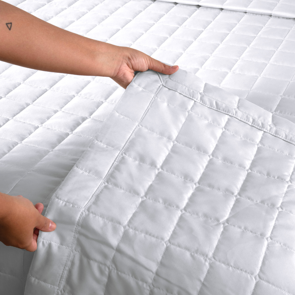 Queen Reversible Quilted Bedspread Set 3 Pieces Sand Beige Soft – 100% Polyester Bedding