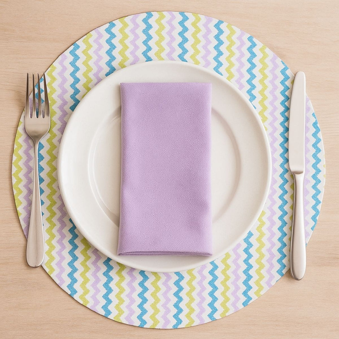 Charlo's Set of 4 Round Placemats Covers Paint ZigZag II 14 Dia inch