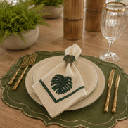 Charlo’s Set of 4 Cloth Napkin Minimalist Monstera 18