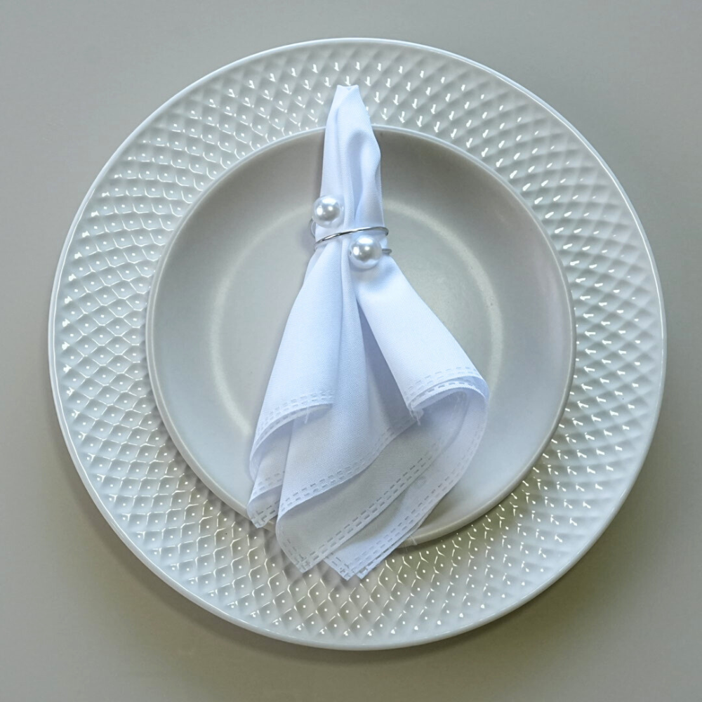 Set of 6 Double Wrap Pearl Napkin Rings – 1.8 x 1.8 in Elegant Table Decor