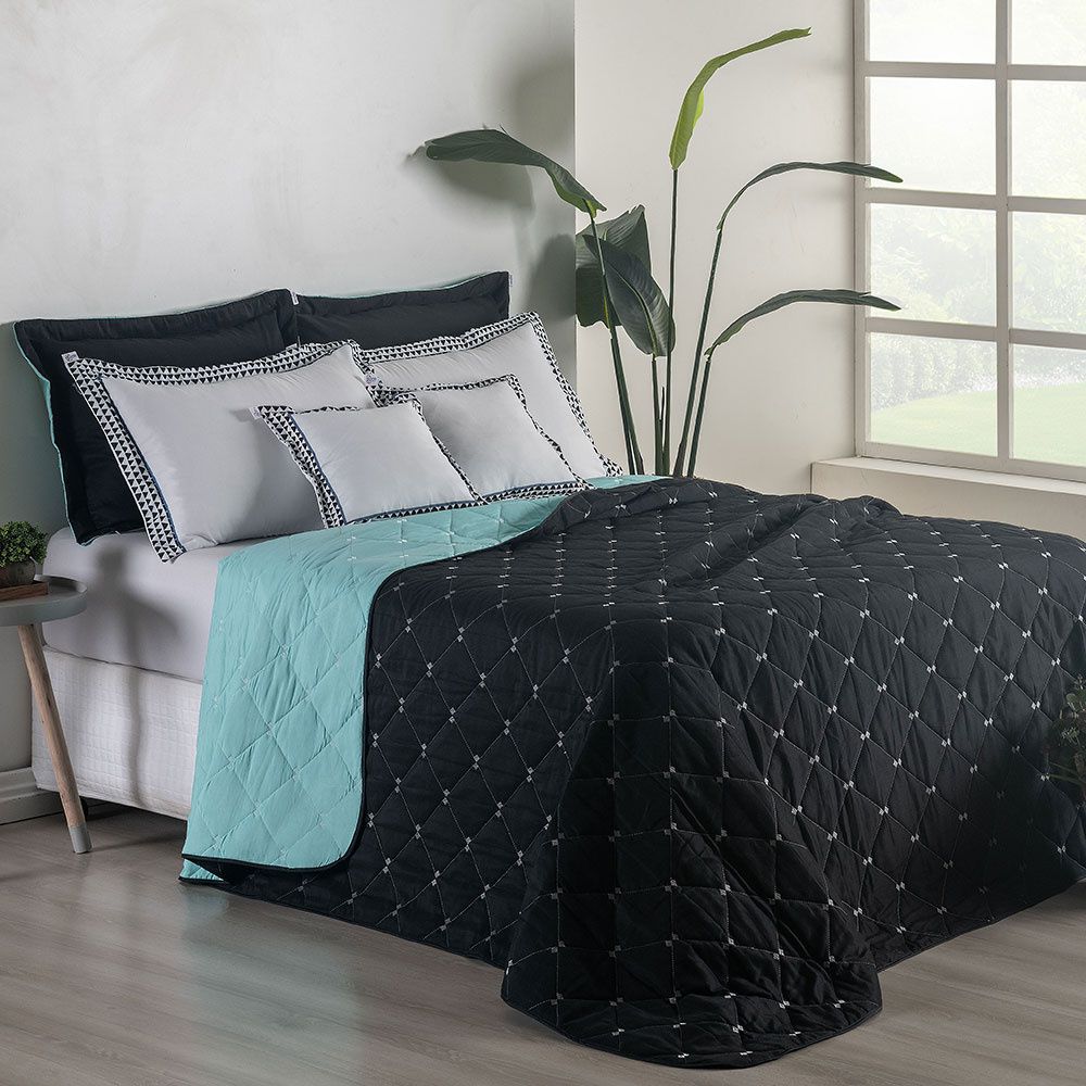 Queen Reversible Embroidered Bedspread Set 7 Pieces 102.4 x 94.5 in – Luxury Soft Bedding 400 Thread Count