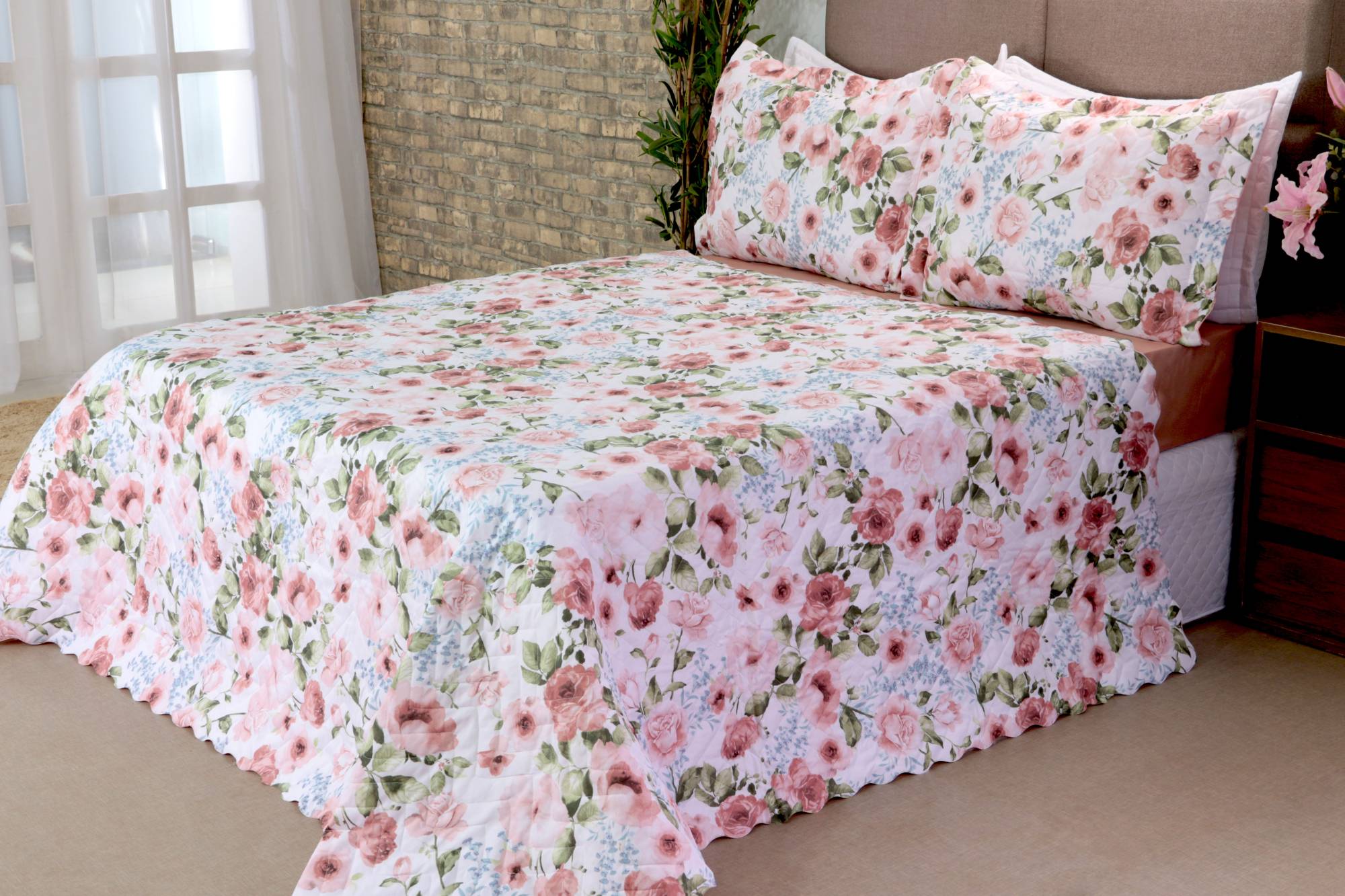 Cobreleito Bouti Garden Queen Buquê 3 Peças Matelassado 240x250cm
