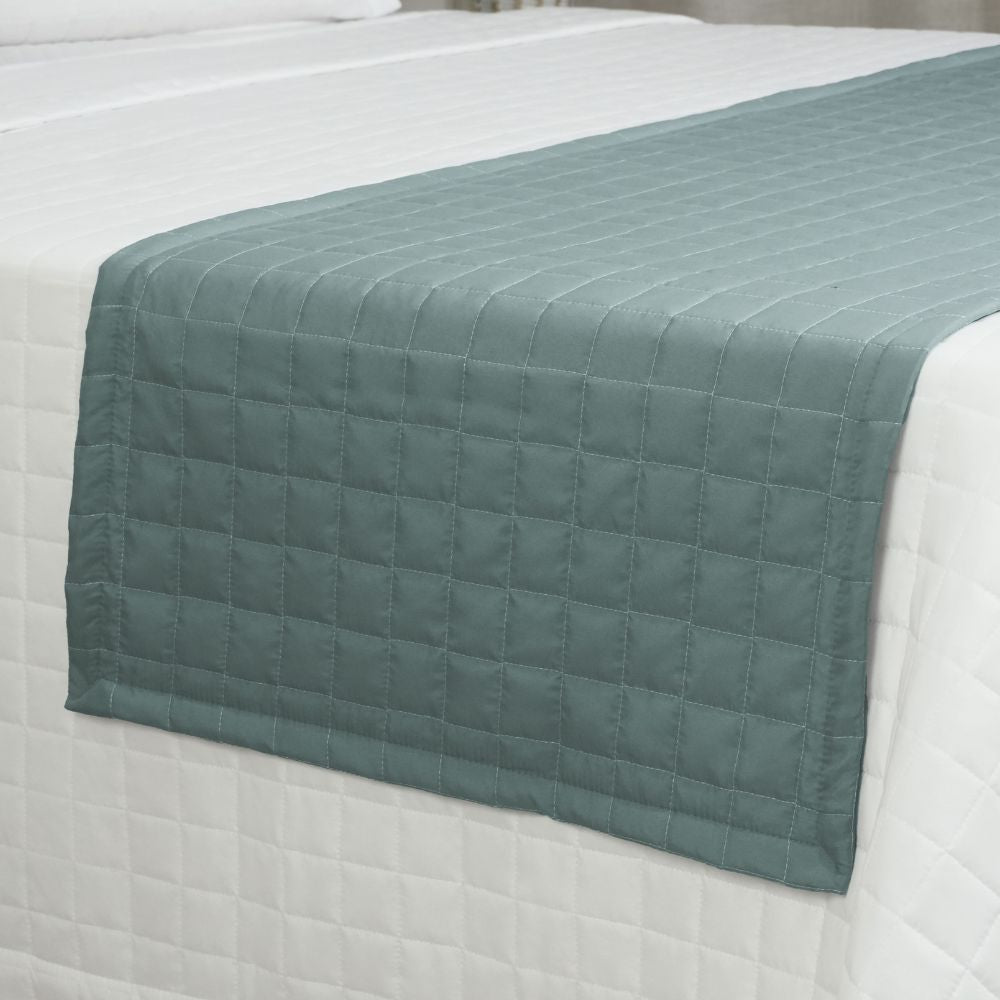 Queen Bed Runner Quilted 78.7 x 26.0 in – 300 Thread Count Microfiber Decorative Bedding