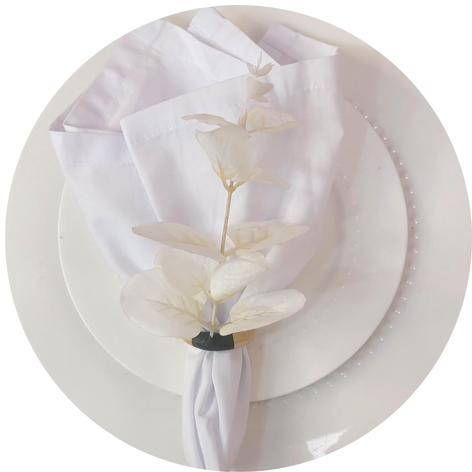 Set of 4 White Leaf Eucalyptus Napkin RingsRustic Napkin Ring, Minimalist Tabledecor, Oriental Tabledeco